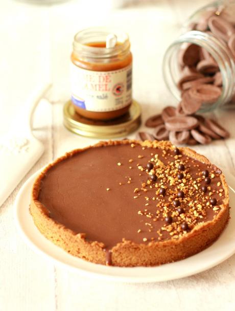 Tarte sablée au chocolat Jivara, caramel et pralin