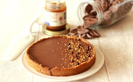 Tarte sablée au chocolat Jivara, caramel et pralin