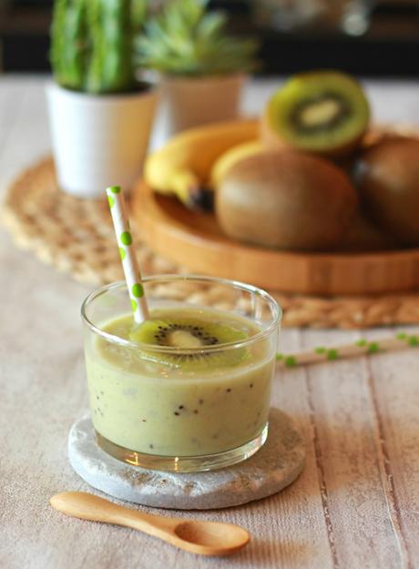 Smoothie onctueux kiwi – banane – coco