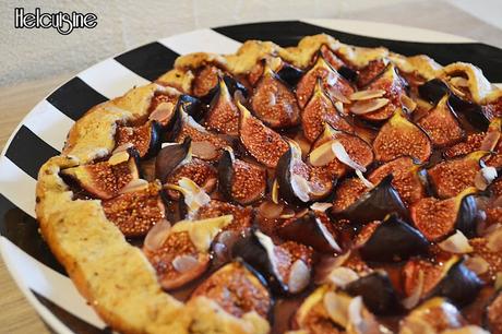 Tarte rustique aux figues et noisettes