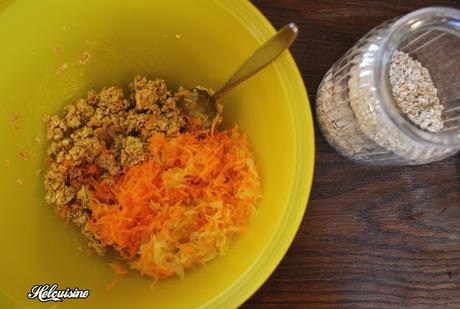 Hamburger Végétarien avec une galette de légumes