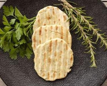 Petits pains plats aux fines herbes (flatbreads de Jamie Oliver)