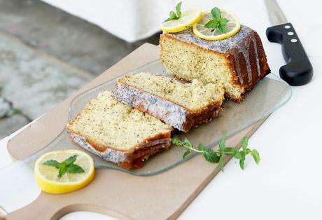 Cake moelleux au citron et graines de pavot