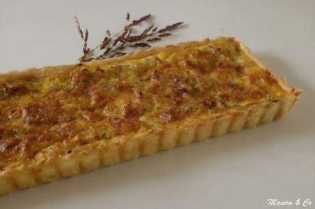 Tarte à l’oignon, à la moutarde et au gruyère