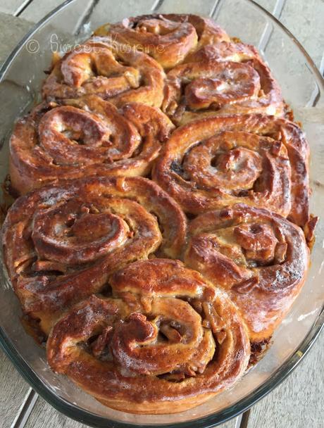 sweet kwisine, brioche, brioche roulée, pommes, cannelle, cinnamon, breakfast, petit déjeuner