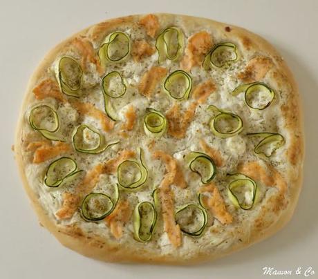 Pizza blanche au saumon fumé