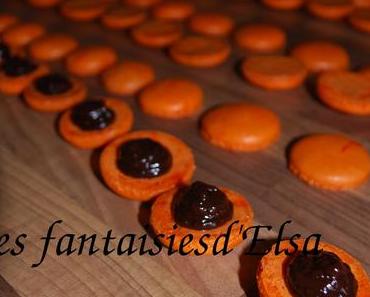 Macarons d'Halloween en tête de citrouille