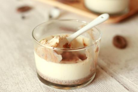 Panna Cotta et sauce chocolat Jivara