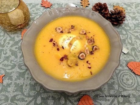 Velouté de courge butternut, noisettes & son œuf mollet / Butternut squash soup with hazelnut and its soft boiled egg