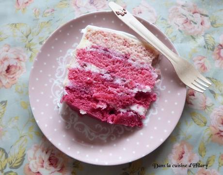 Pink ombré cake aux framboises et mascarpone / Raspberry and mascarpone pink ombré cake