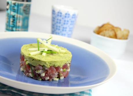 Tartare de thon, pomme Granny Smith, gingembre et mousseline d’avocat