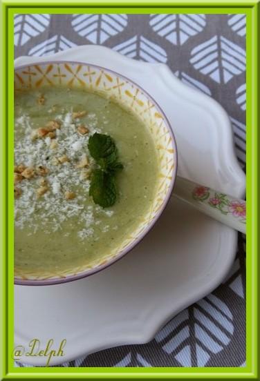 Soupe de Courgettes à la Menthe