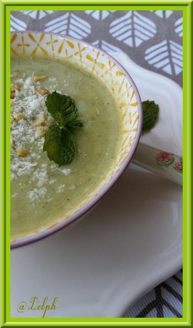 Soupe de Courgettes à la Menthe