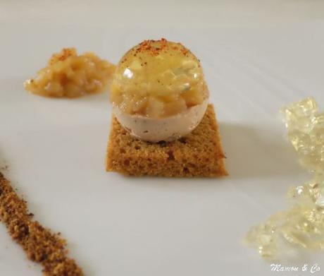 Boule de foie gras, gelée de Sauternes et brunoise de poires