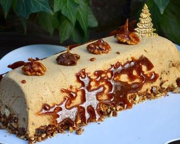 Bûche au caramel et à la noix