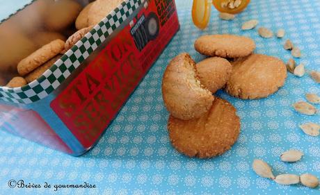 Biscuits à l'amande et cardamome