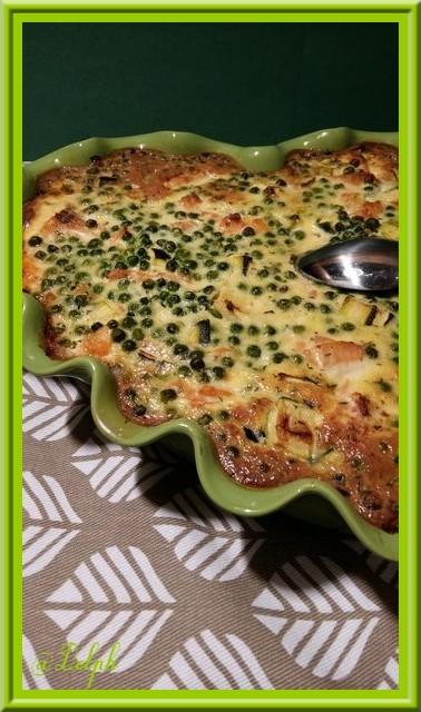 Clafoutis au saumon, courgettes et petits pois