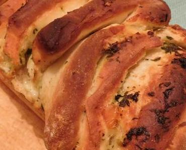 Pull apart bread persillé au Cantal entre-deux {Pain à effeuiller}