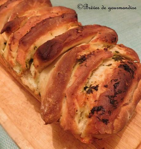 Pull apart bread persillé au Cantal entre-deux {Pain à effeuiller}