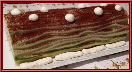 Bûche Pistache-Abricot-Passion