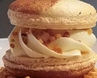 Macarons ganache montée chocolat blanc au safran et son pralin croquant !