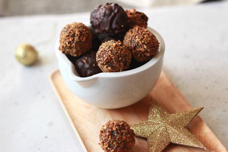 Truffes au chocolat et pralin de cacahuètes