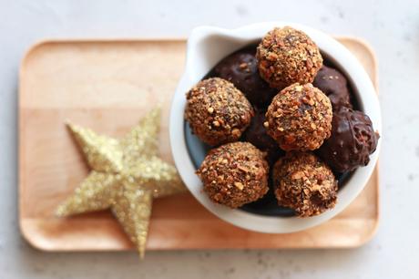 Truffes au chocolat et pralin de cacahuètes