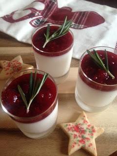 Panna Cotta au citron, yogourt et framboises