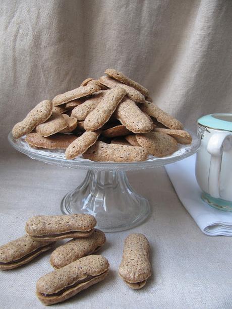 Langues de chat aux noisettes