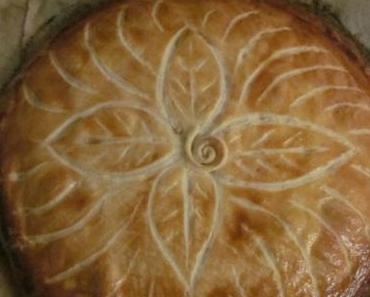 Galette des rois noisette, amande & pommes
