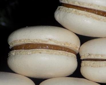 Macarons au café