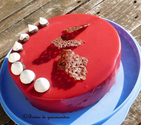 Entremets chocolat, cerise et panacotta vanille {Sans oeufs}