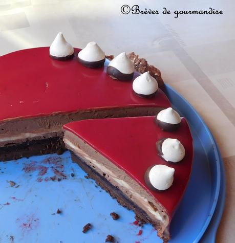 Entremets chocolat, cerise et panacotta vanille {Sans oeufs}