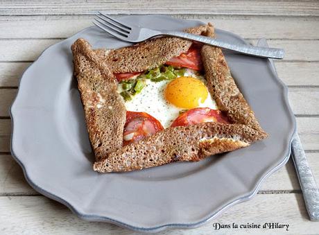 Galette de sarrasin au chorizo, poivron, oeuf et emmental / Chorizo, green pepper, egg and cheese buckwheat crepe