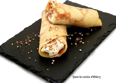 Crêpes roulés au caramel beurre salé, chantilly mascarpone et pralin croquant / Rolled-up crepe with its seasalted caramel, mascarpone Chantilly and crunchy praline