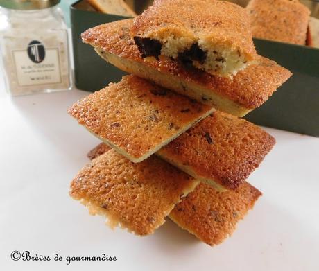 Financiers aux pépites de chocolat et wasabi