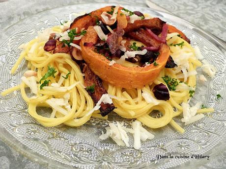 Spaghettis au potimarron roti, nuance de noisettes, bacon et fromage de brebis / Pasta with roasted squash, hazelnut, bacon and sheep cheese