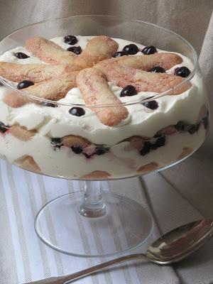 Tiramisu aux cerises amarena