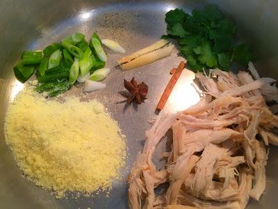 Pho Ga Soupe de Poulet aux Nouilles à  la Vietnamienne