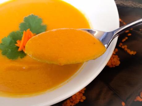 Velouté Carottes-Lentilles Corail Parfumé au Cumin et à la Coriandre.