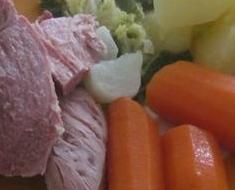 Potée à la palette de porc demi-sel et ses légumes