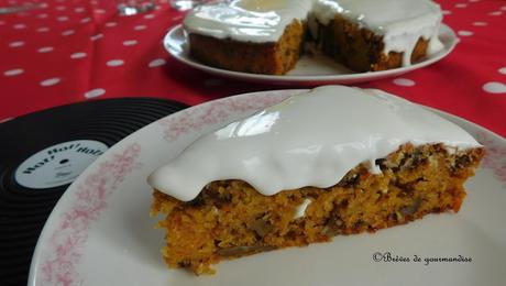 Mon carrot cake aux noix et oranges confites