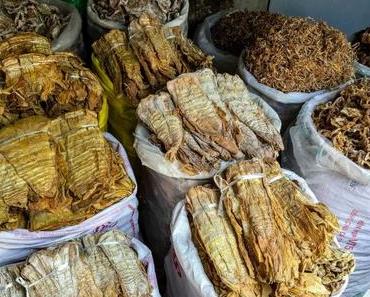 Du bambou séché? – Soupe vietnamienne au bambou et au poulet (Bún măng gà)