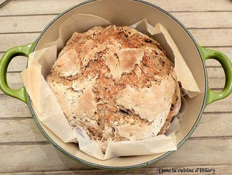 Pain cocotte aux céréales / Cereal bread in cocotte