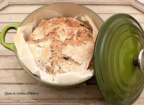 Pain cocotte aux céréales / Cereal bread in cocotte