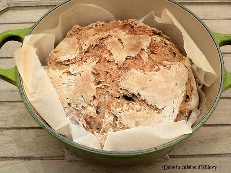 Pain cocotte aux céréales / Cereal bread in cocotte