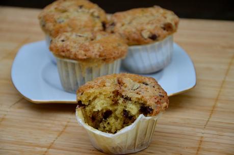 Muffins aux noisettes et pépites chocolat