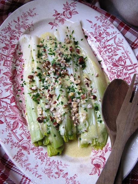 Poireaux en asperge sauce moutarde