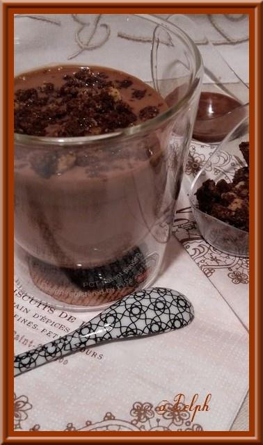 Panna Cotta au Chocolat et son Streusel au cacao