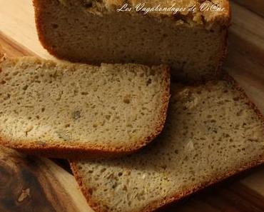 Pain aux graines, endives et roquefort